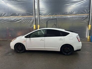 toyota prius satisi: Toyota Prius: 1.5 л | 2009 г. Хэтчбэк