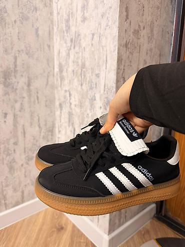 adidas kişi: 35manata alınıb geyinilmeyib, 39razmerdi hem qadın hem kisiler ucun — 3