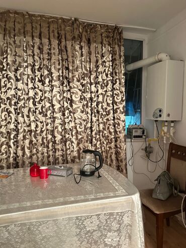 Uzunmüddətli kirayə mənzillər: Yasamal rayonund ev kiraye verilir 1. Otaq. 5/1. Təmirli. Ayilə. Ana — 8