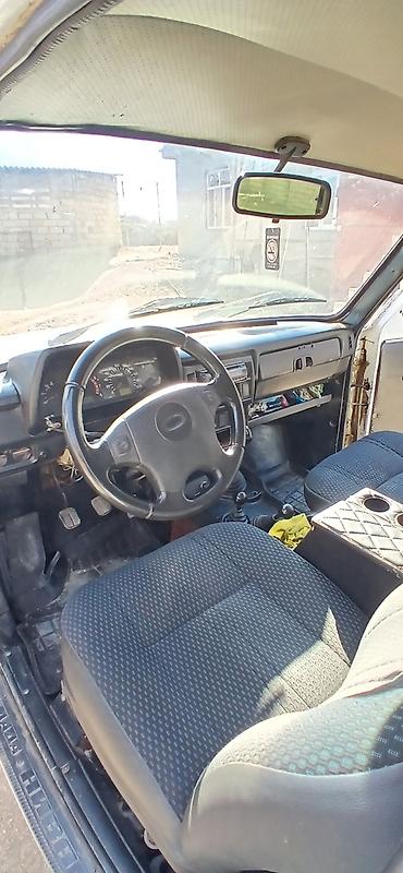 turbo az ford tranzit: VAZ (LADA) 4x4 Niva: 1.7 l | 1983 il 280000 km Sedan — 2