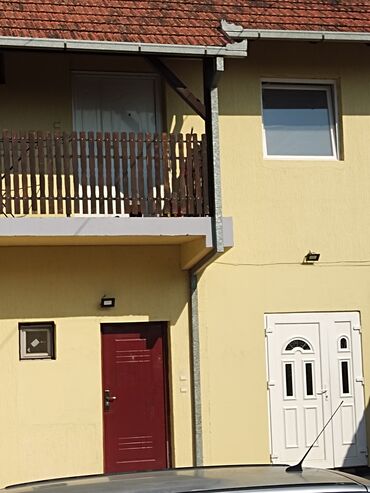 Kuće na prodaju: 350 kv. m, 6 soba — 20