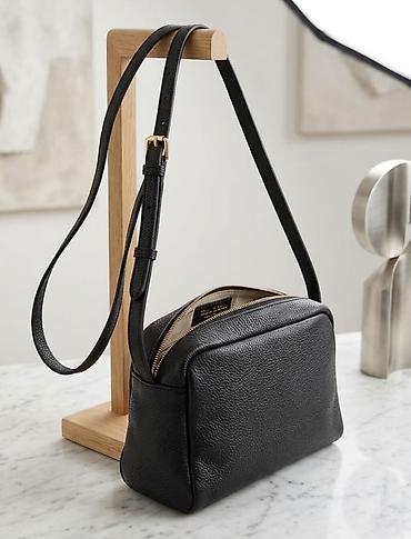 Crna kožna crossbody torba minimalističkog dizajna - Materijal