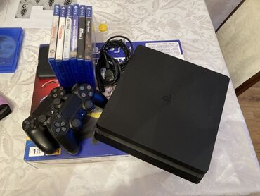 PS2 & PS1 (Sony PlayStation 2 & 1): PS4 slim 1tb İki joystick biri sarj kabeli ilə işləyir digərinin