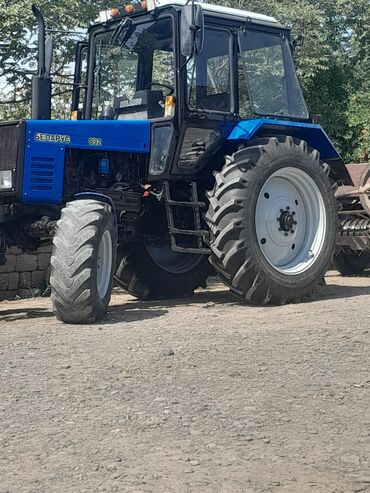 Metal axtaran aparatlar: Belarus 892 traktor - Marka/model: BELARUS 892 - Güc sinfi: 80–90
