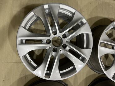 Təkərlər: Yeni Disk AMG R 17, 5 Boltlu
