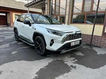 Toyota: Toyota RAV4: 2020 г., 2.5 л, Вариатор, Гибрид