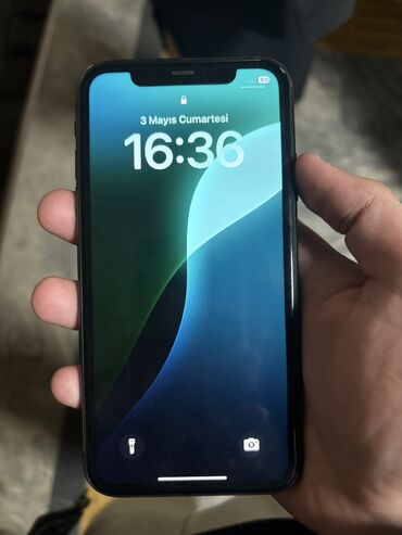 Apple iPhone: IPhone 11, 64 GB, Qara, Simsiz şarj, Face ID