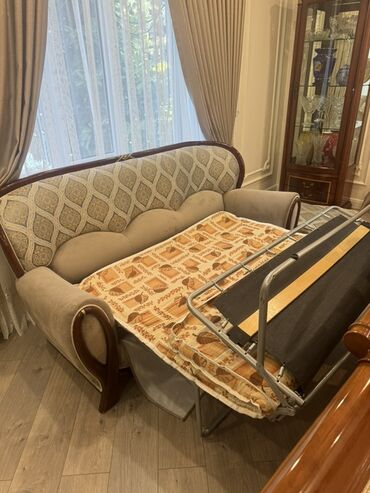 бескаркасный диван кровать: Бүктөмө диван