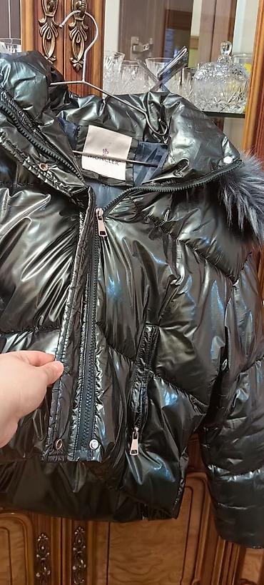 moncler: Moncler qadın qış kurtkası - Model: qısa, puffy (şişmə) qış kurtkası — 8