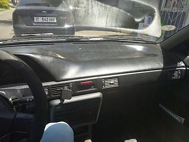 mazda d: Mazda 323: 1993 г., 1.3 л, Механика, Бензин, Седан — 4