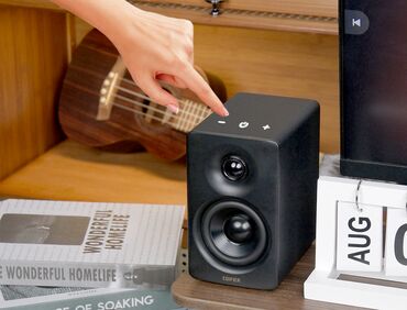 Dinamiklər və kolonkalar: 🎵 M60 Compact Desktop 2.0 Dinamikləri Həm simli, həm də simsiz — 2