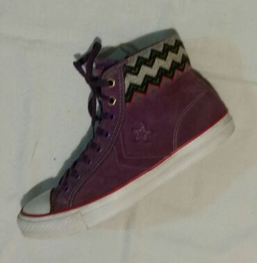 Sneakers & Athletic shoes: Converse, 40, color - Purple