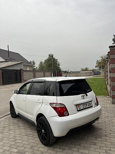 mini kuper: Toyota Ist: 2004 г., 1.5 л, Автомат, Бензин, Хэтчбэк — 4