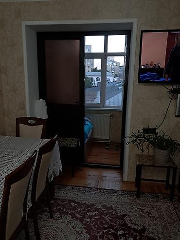 kira: Nəriman Nərimanov Montin bazarın yaxınlığın köhnə BTİ-nin yani daş — 3