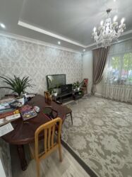 Продажа домов: Дом, 180 м², 7 комнат, Риэлтор at lalafo.kg — 2 Продажа домов: Дом, 180 м², 7 комнат, Риэлтор — 2