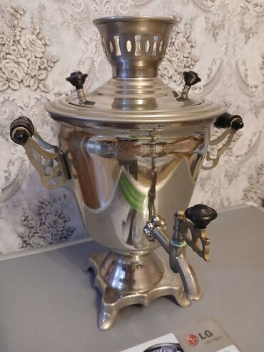 Samovarlar: İşlənmiş Elektrik Samovar, 3 l, Ünvandan götürmə lalafo.az -da Samovarlar: İşlənmiş Elektrik Samovar, 3 l, Ünvandan götürmə