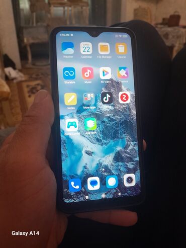 islenmis xaladenik: Redmi 8A, 32 GB, rəng - Qırmızı