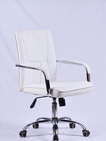 Ofis dəst mebeli: Ofis mebel dəsti Tərkib: - İş masası: ağ üst səth, qara metal karkas; — 16