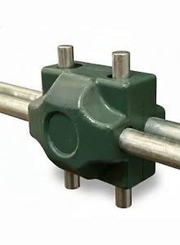 Proizvodi od rolovanog metala, metalni kanali: Držač spojnica za 2d panelne ograde. Panelna ograda Fence system doo — 10