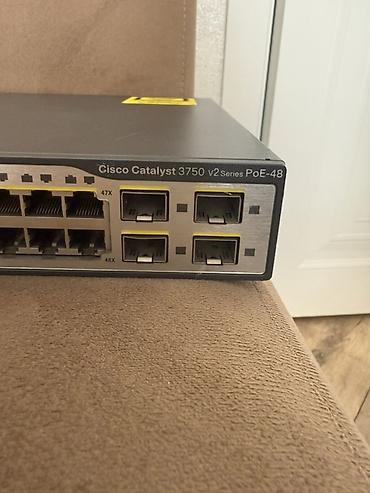 iphone 8 plus 2 ci el: Cisco Catalyst 3750 v2 Series PoE-48 şəbəkə sviçi - Model — 2