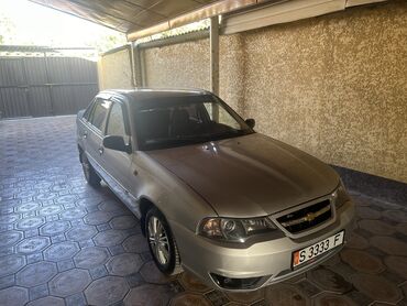 Daewoo: Daewoo Nexia: 2010 г., 1.5 л, Механика, Бензин, Седан