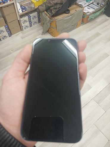 Apple iPhone: IPhone 13, Qara, Face ID — 3