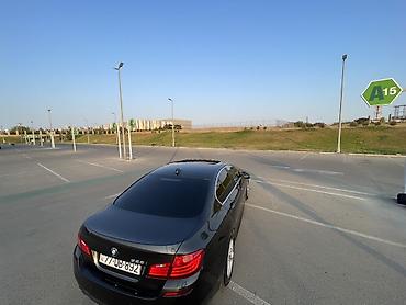 bmw f10 salon: BMW 5 Seriyası (F10) sedan - Kuzov: qara rəng, 4 qapılı sedan — 9