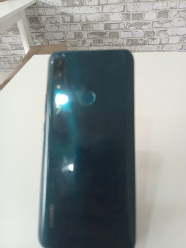 huawei mate 10 ekran: Huawei Y7, цвет - Синий, Сенсорный, Отпечаток пальца