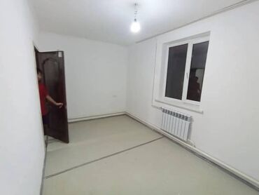 долгосрочная аренда квартир г ош: 1 бөлмө, Кыймылсыз мүлк агенттиги, Чогуу жашоосу жок, Жарым -жартылай эмереги бар