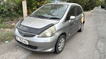 карапка на фит: Honda Fit: 2003 г., 1.3 л, Вариатор, Бензин