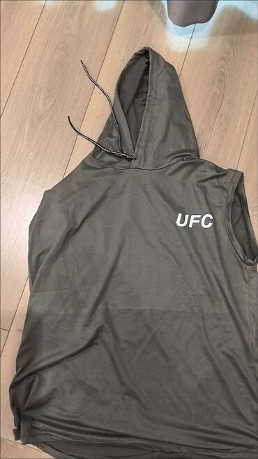 Другая мужская одежда: Безрукавка с капюшоном UFC 🖤 Цвет: тёмно-серый 👕 Размер: универсальный
