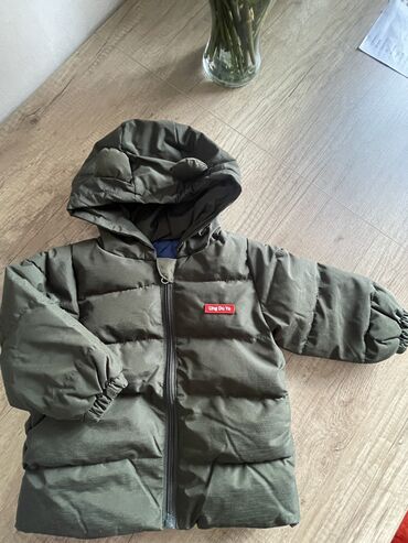 пальто 52 размер: Курточки, Китай, на рост 90 см (1,5-2 года)