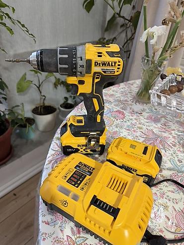 Инструменттер: Аккумуляторная дрель‑шуруповерт DeWalt XR 18V (бесщеточная) — 1