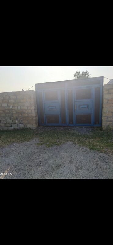 kənd evlərinin satışı: 3 otaqlı, 80 kv. m, Orta təmir