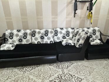 künc divan islenmis: Угловой диван, Б/у, Нераскладной, Без подьемного механизма, Ткань, Нет доставки