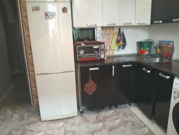 Köhnə tikili: Bakı, 5 otaqlı, Köhnə tikili, m. Xalqlar Dostluğu, 106 kv. m — 7