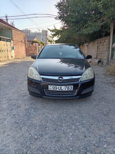 Opel Astra: 1.4 l | 2007 il 300000 km Hetçbek