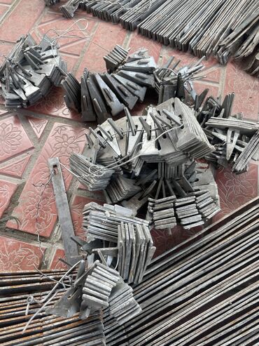 Опалубка: Опалубка Для фундамента, Фанерная, Б/у 120 * 60, Платная доставка — 17