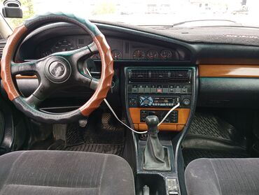 нексий 2: Audi 100: 1992 г., 2.8 л, Механика, Бензин, Седан