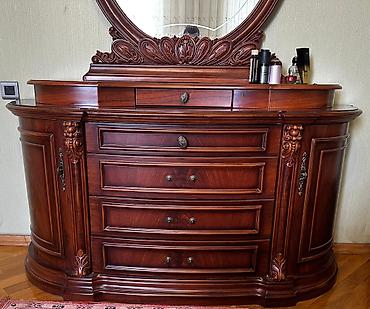 Qonaq otağı dəstləri: İşlənmiş, Jurnal masası, Komod, Divan, Kredit yoxdur — 13