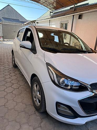 spark 7: Chevrolet Spark: 2018 г., 1 л, Вариатор, Бензин, Универсал — 2