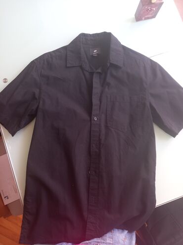 lacoste dzemperi muski: Shirt H&M, XS (EU 34), color - Black