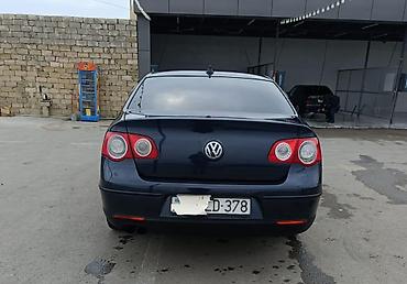 Volkswagen: Volkswagen Passat sedan - Kuzov: sedan, - Mühərrik: benzin (foto — 3