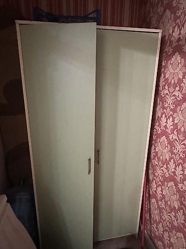 Другая мебель: 1) шкаф 5) таршер 6) 2 комода 7) диван 8) ковер 9) стол — 2