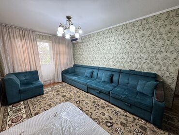 диван на продажу: Комплект мягкой мебели, Б/у, Самовывоз, Платная доставка