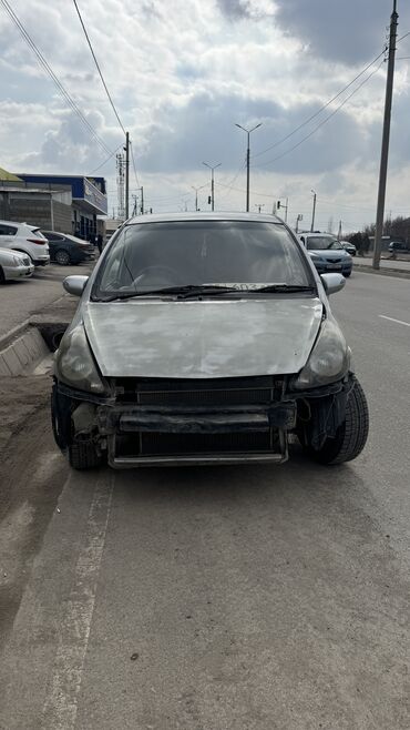 каропка хонда: Honda Fit: 2002 г., 1.3 л, Автомат, Бензин, Хэтчбэк