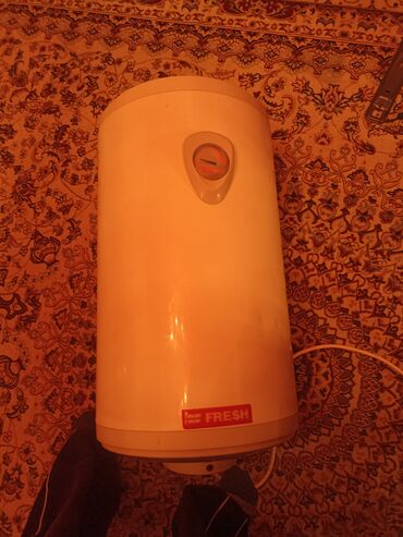 пластиковые контейнеры с крышкой купить бишкек: Аристон 2 шт за 5000 т сом состояние хорошее, можно поменять Тен