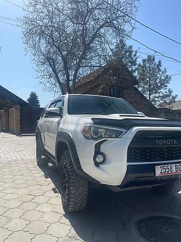 Toyota: Toyota 4Runner: 2019 г., 4 л, Автомат, Бензин, Внедорожник — 3