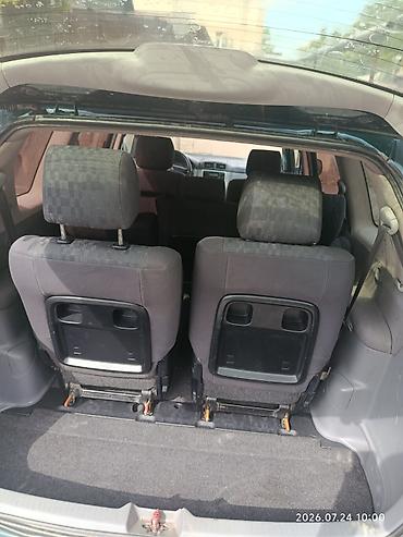 voxy noah: Toyota Avensis Verso: 2002 г., Механика, Дизель, Минивэн — 9