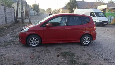 Honda: Honda Jazz: 2008 г., 1.4 л, Механика, Бензин, Хэтчбэк